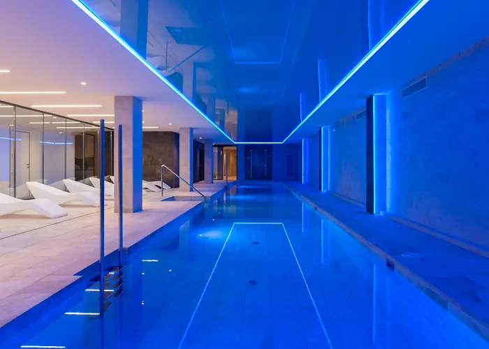 L'Azure Hotel Spa 4Sup